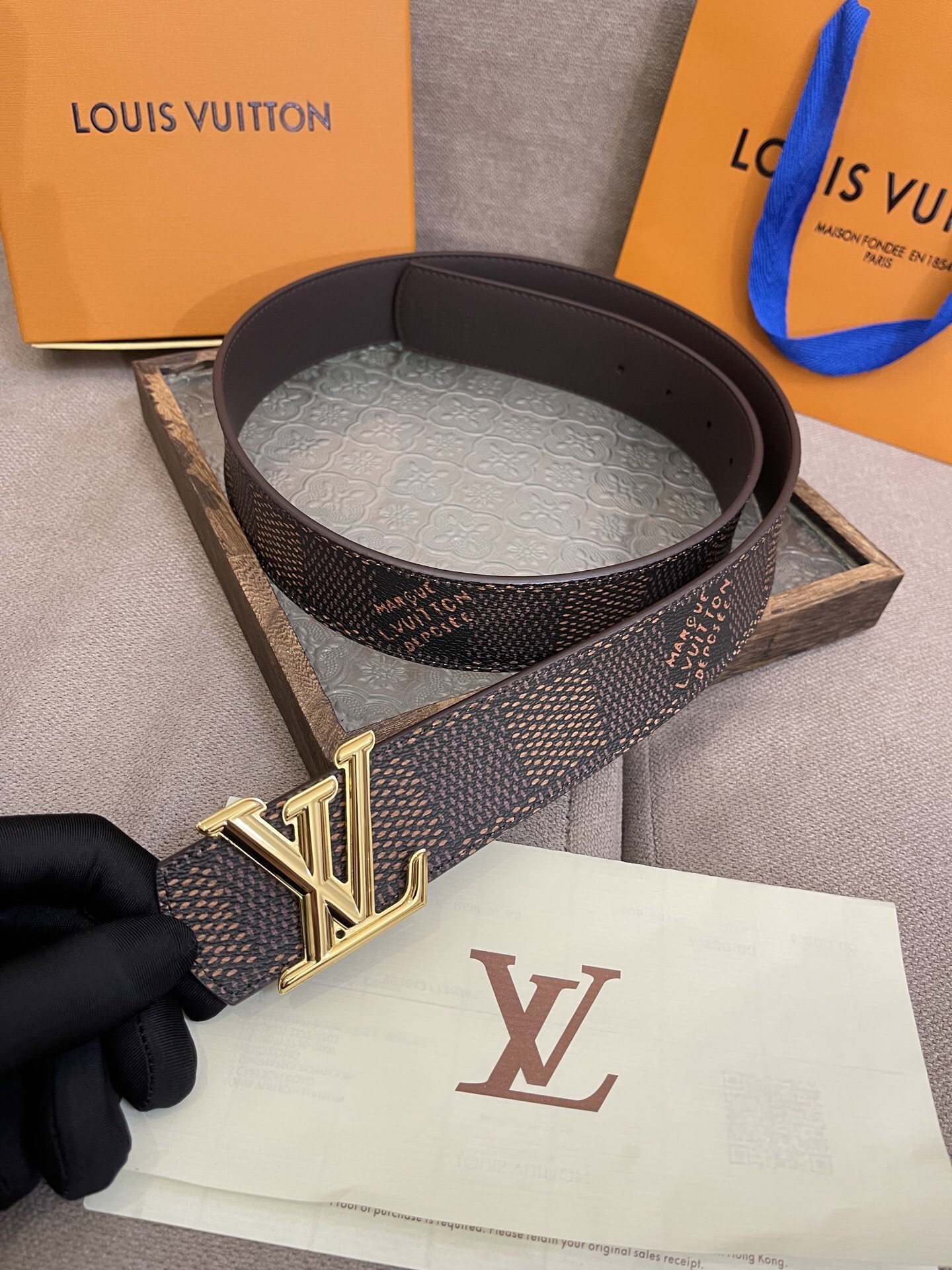 Louis Vuitton Men's Gold LV Initial Buckle Brown Leather Belt