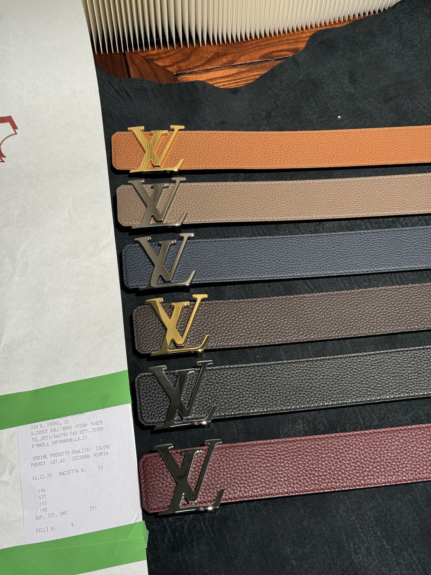 Luxury Men's Leather Belts - Made in Italy - Premium LV Buckle