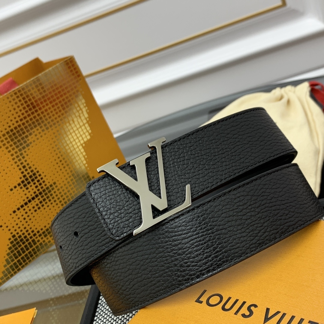 Louis Vuitton LV Initial Men's Belt - Black Grained Leather