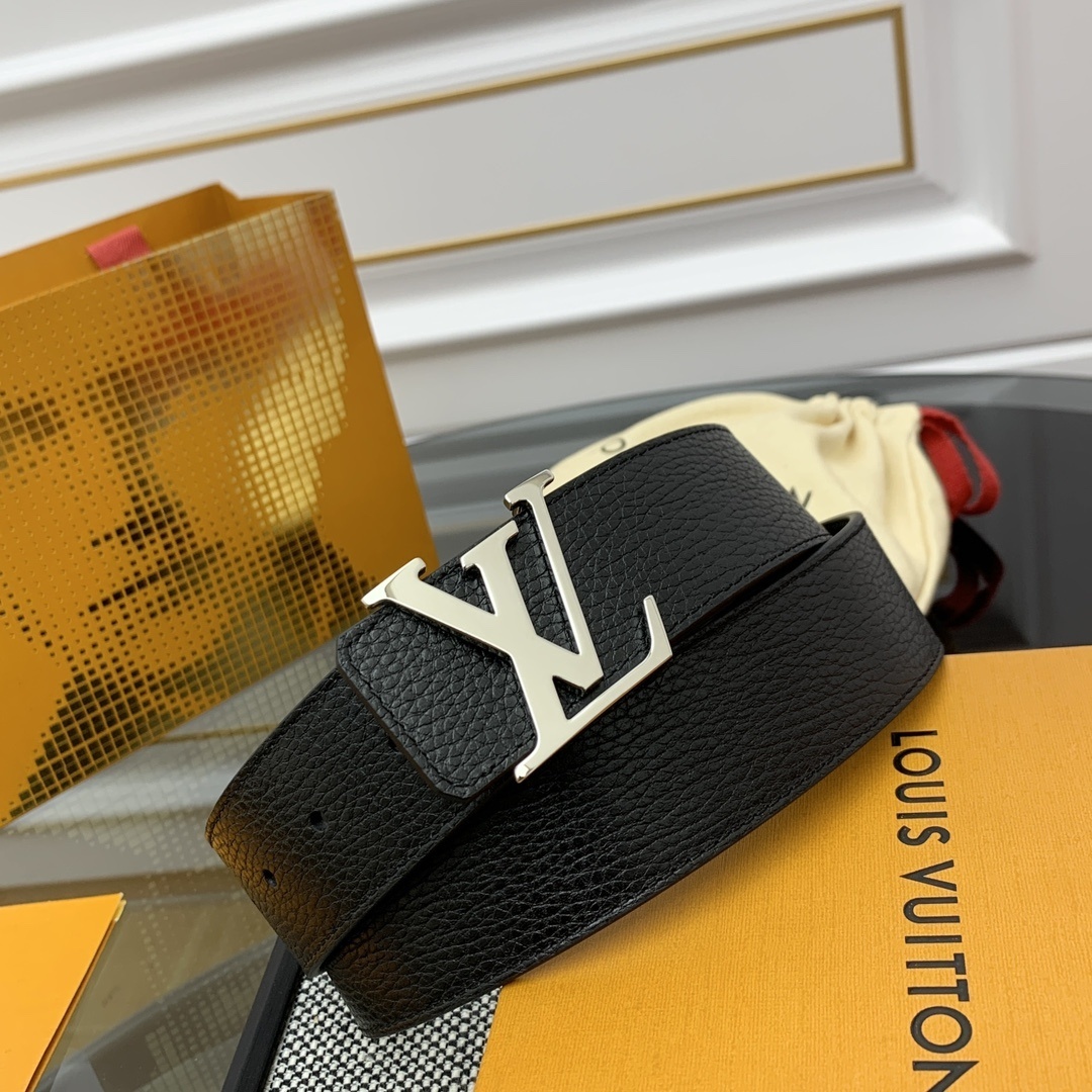 Louis Vuitton Men's LV Initials Belt Black Leather Silver Buckle