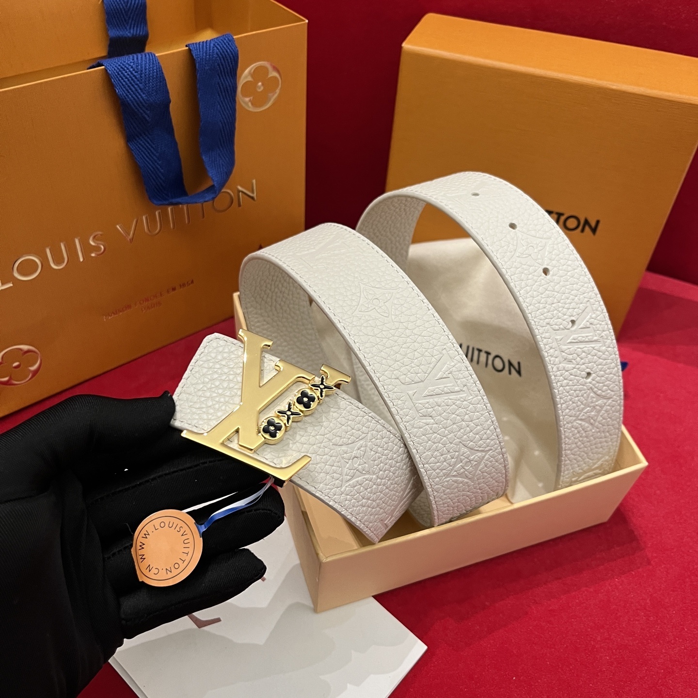 Louis Vuitton White Embossed Leather Belt