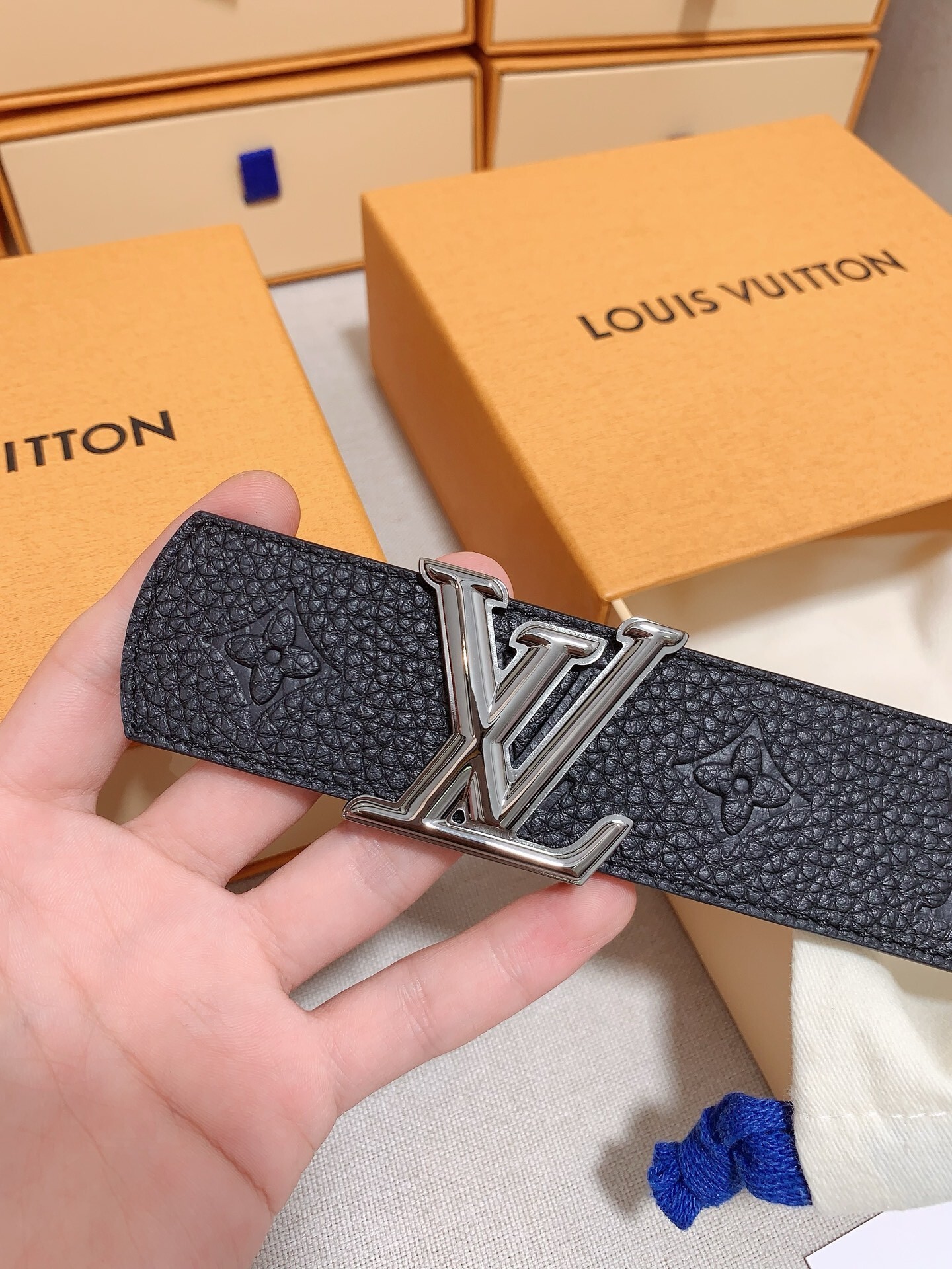Louis Vuitton LV Initiales 40mm Black Monogram Taurillon Leather Belt