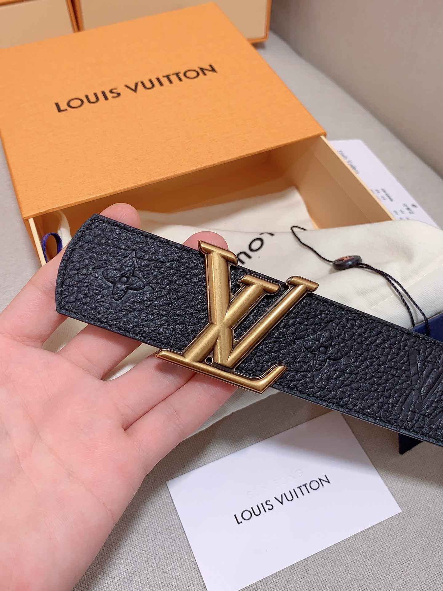 Louis Vuitton LV Initiales 40mm Black Taurillon Monogram Leather Belt
