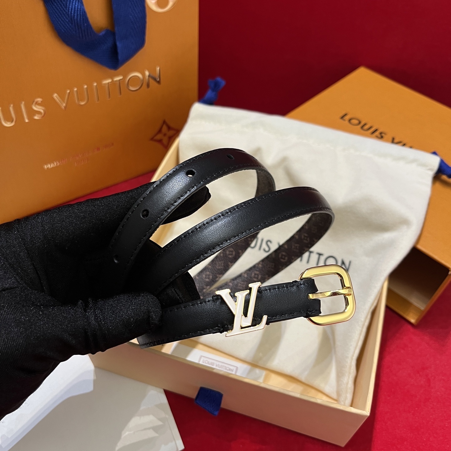 Louis Vuitton Iconic 20mm Reversible Monogram Belt - Black/Gold