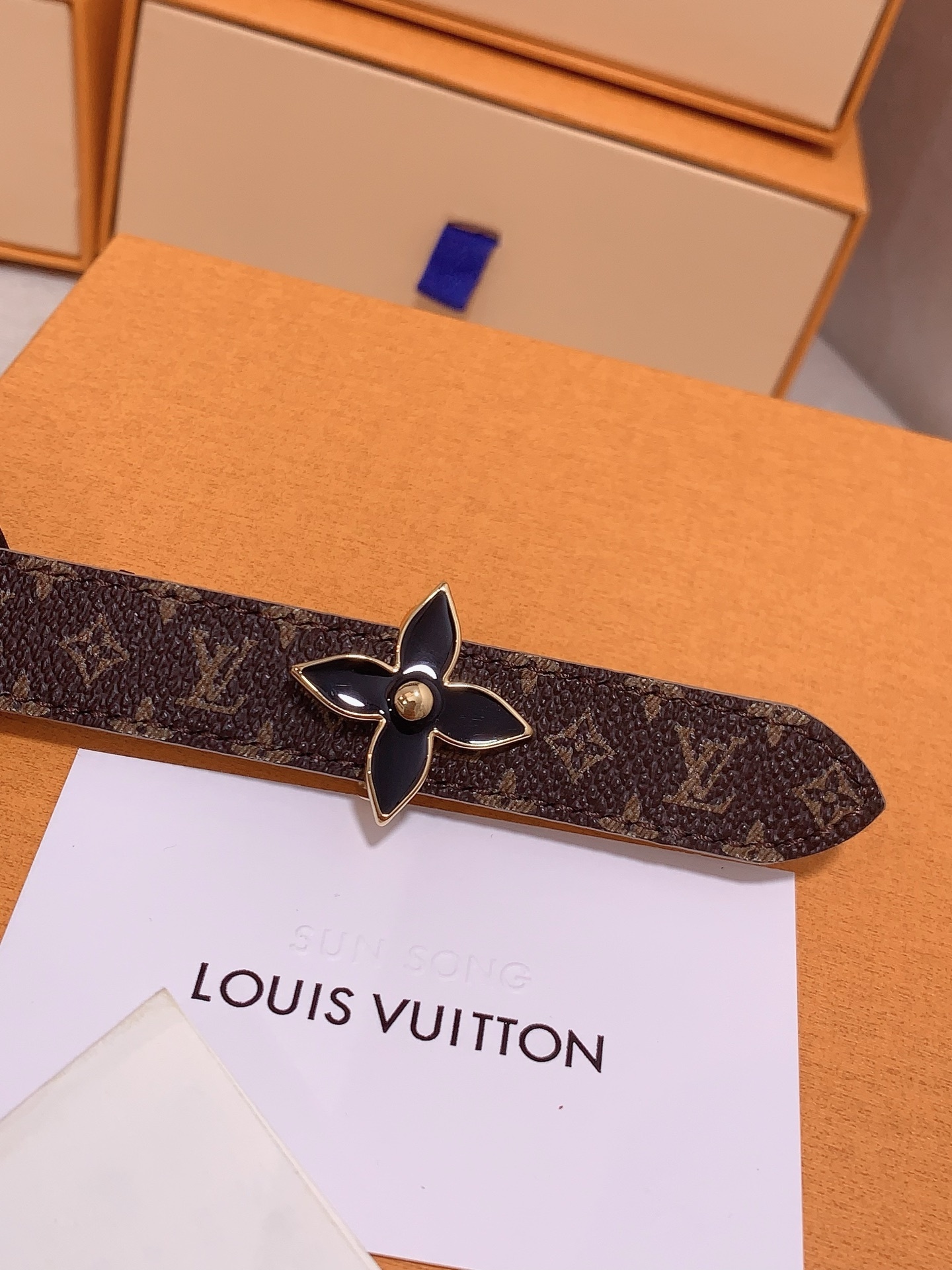 Louis Vuitton Monogram Bloom It Wrap Bracelet - Luxury Accessory