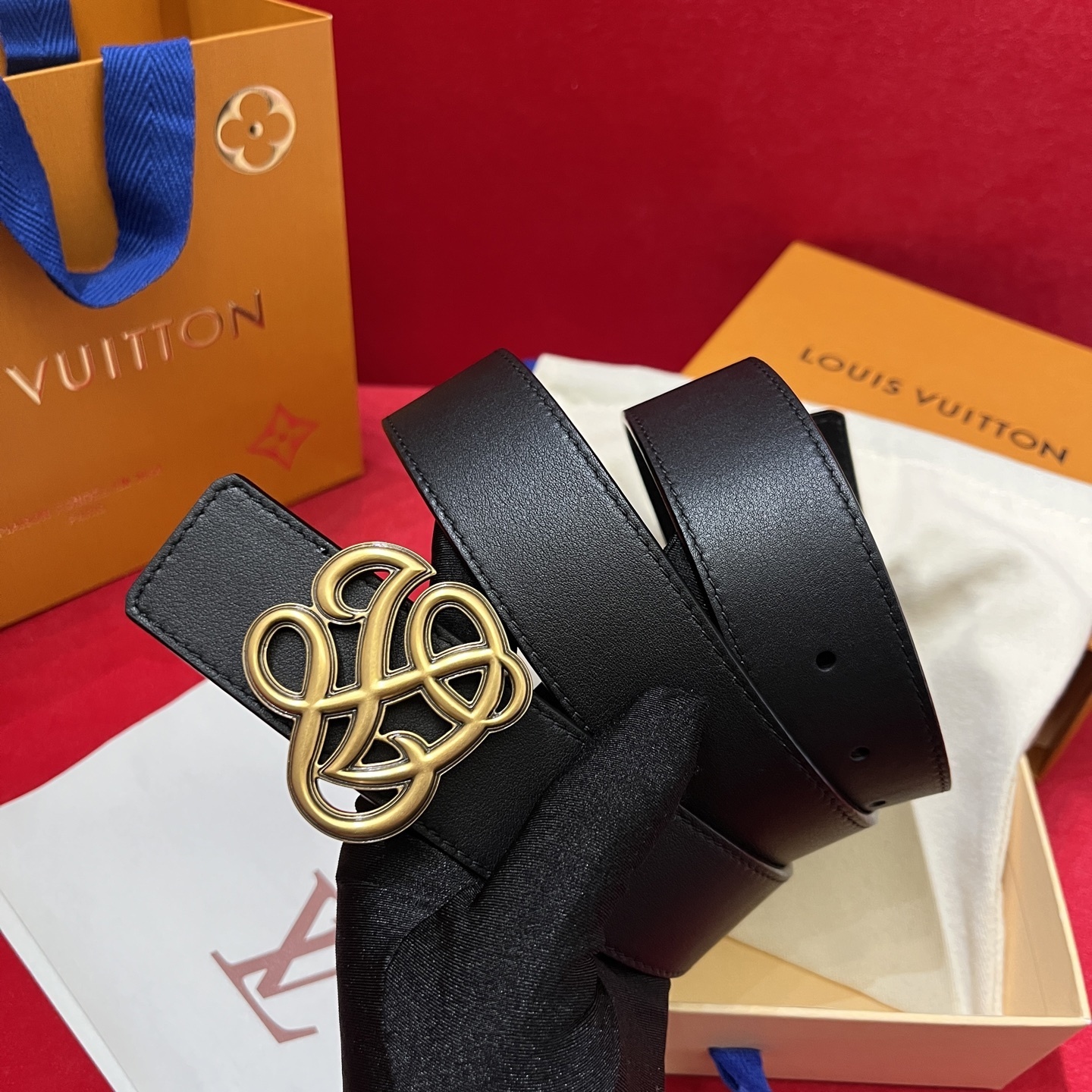 Louis Vuitton Black Leather Belt with Elegant Gold Monogram Buckle