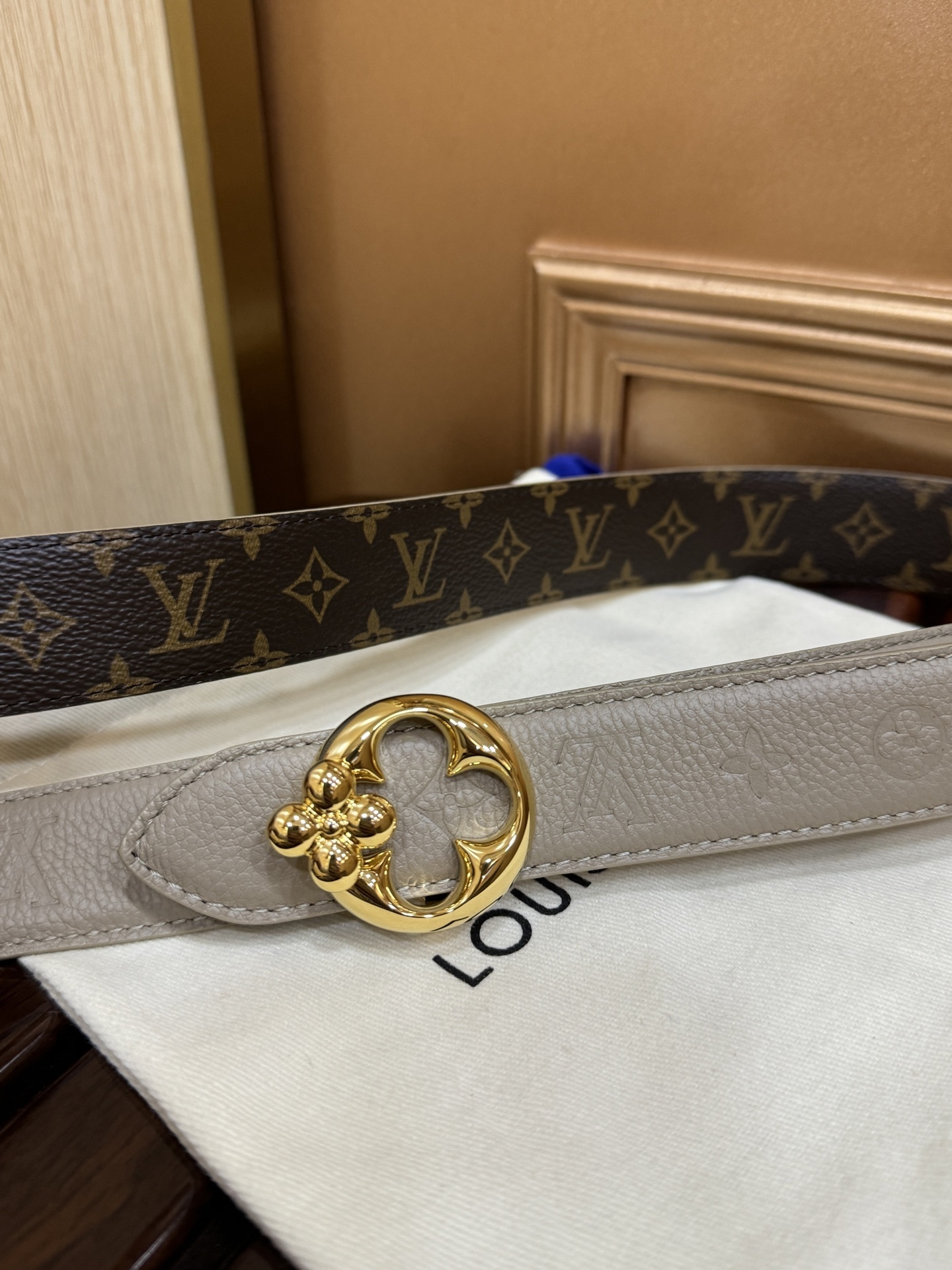 Louis Vuitton LV Bloom 30mm Reversible Monogram Empreinte Belt