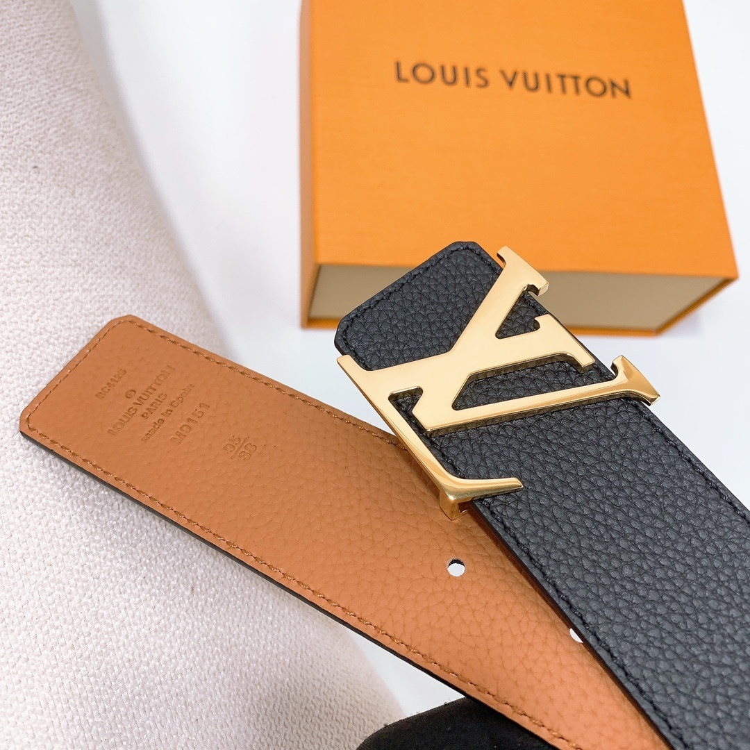 Louis Vuitton LV Initiales Reversible Belt - Black Leather & Gold