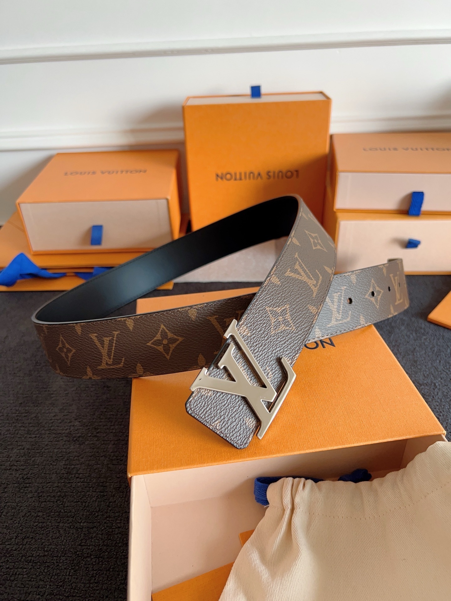 Louis Vuitton LV Initiales Monogram Belt M9821 - Size 95/38