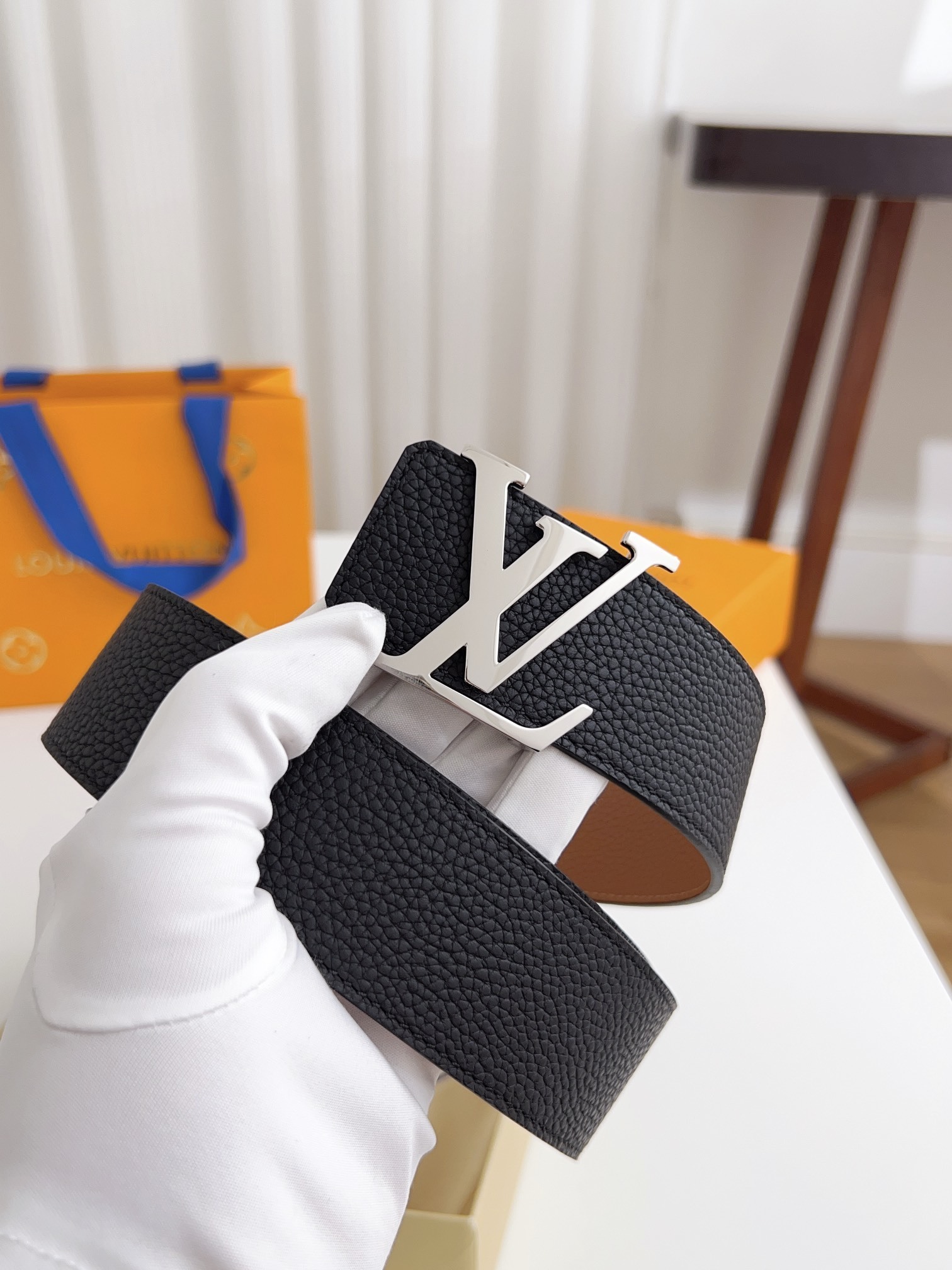 LV Initiales 40mm Belt Black Taurillon Leather with Silver Buckle