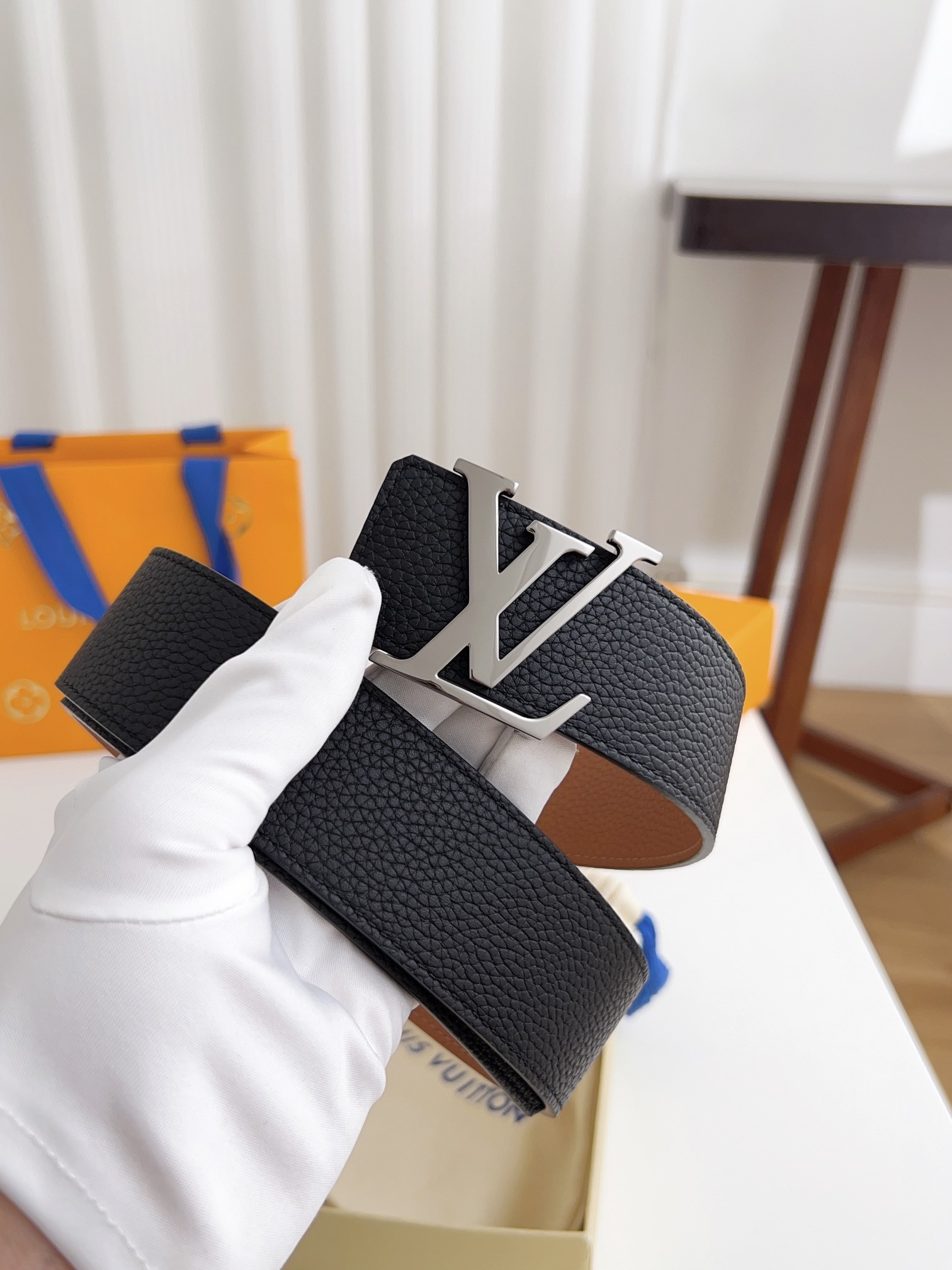 Louis Vuitton Men's LV Initial 40mm Taurillon Leather Belt