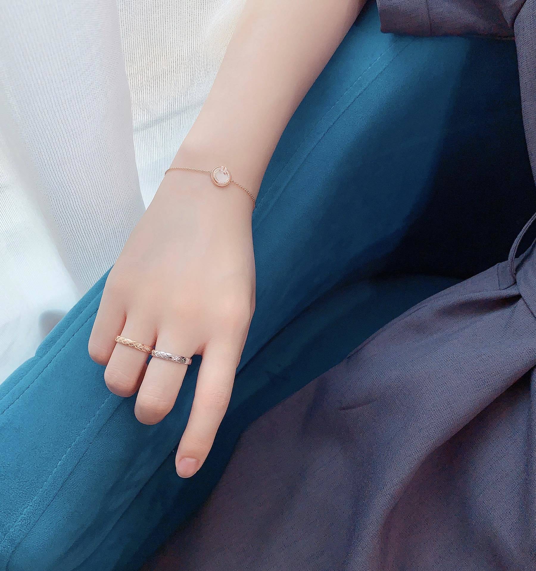 Chanel Two-Tone Coco Crush Ring – Diamond Quilted Design