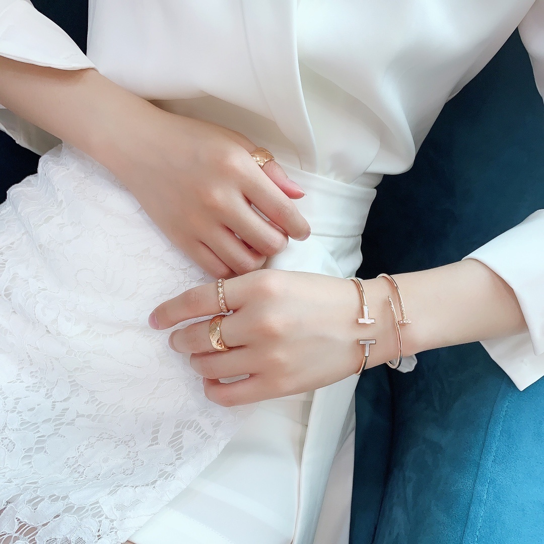 Tiffany T Wire Rose Gold Bracelet & Ring Set