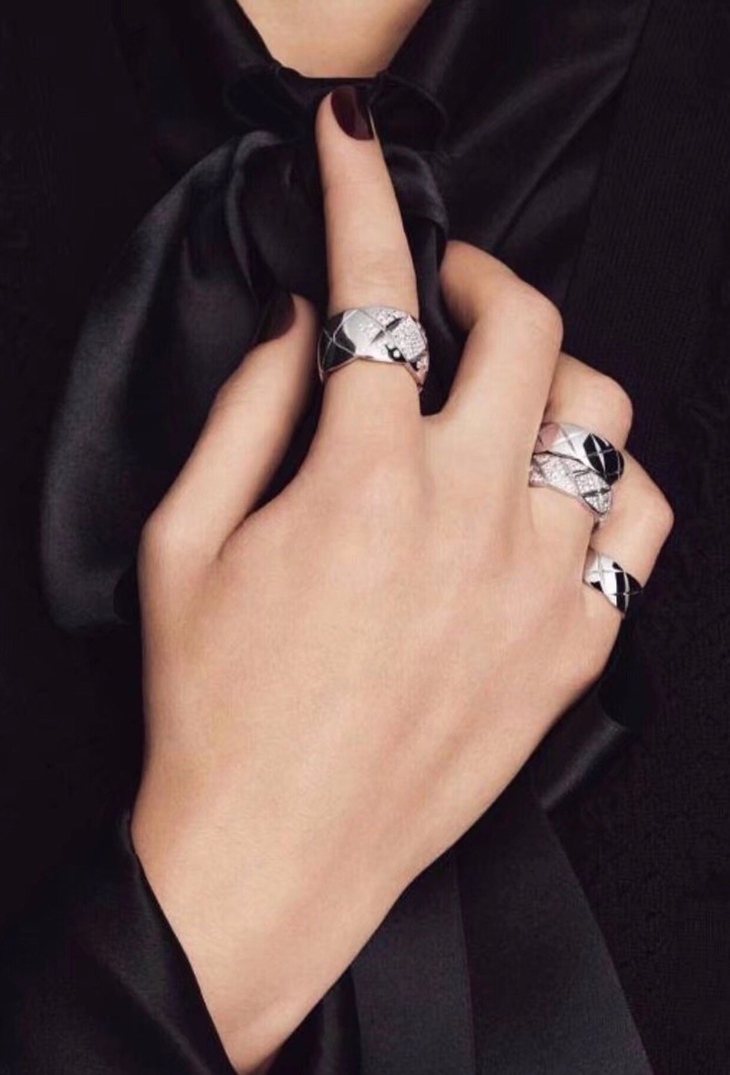 Chanel Black & White Diamond Ring Set – Designer Jewelry