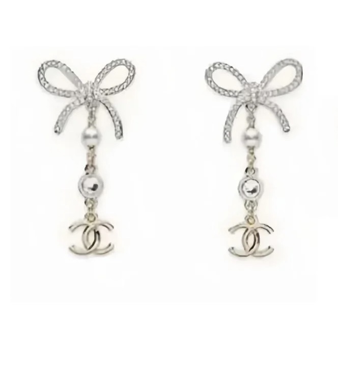 drop Chanel Silver Bow CC Earrings – Chanel Silver Bow CC Drop