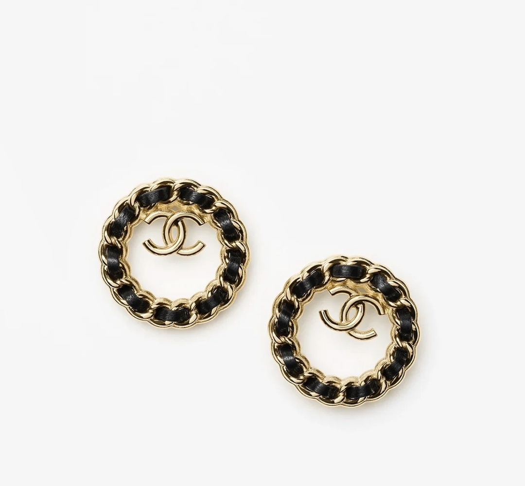 Chanel Gold Chain Hoop Earrings – Black Leather Detail