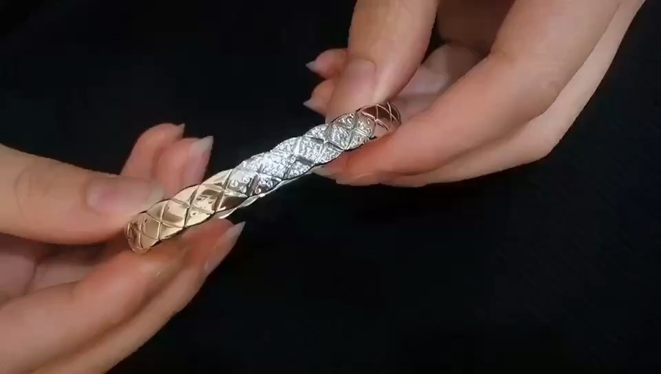 Diamond Quilted Bangle – Premium Quality Bracelet