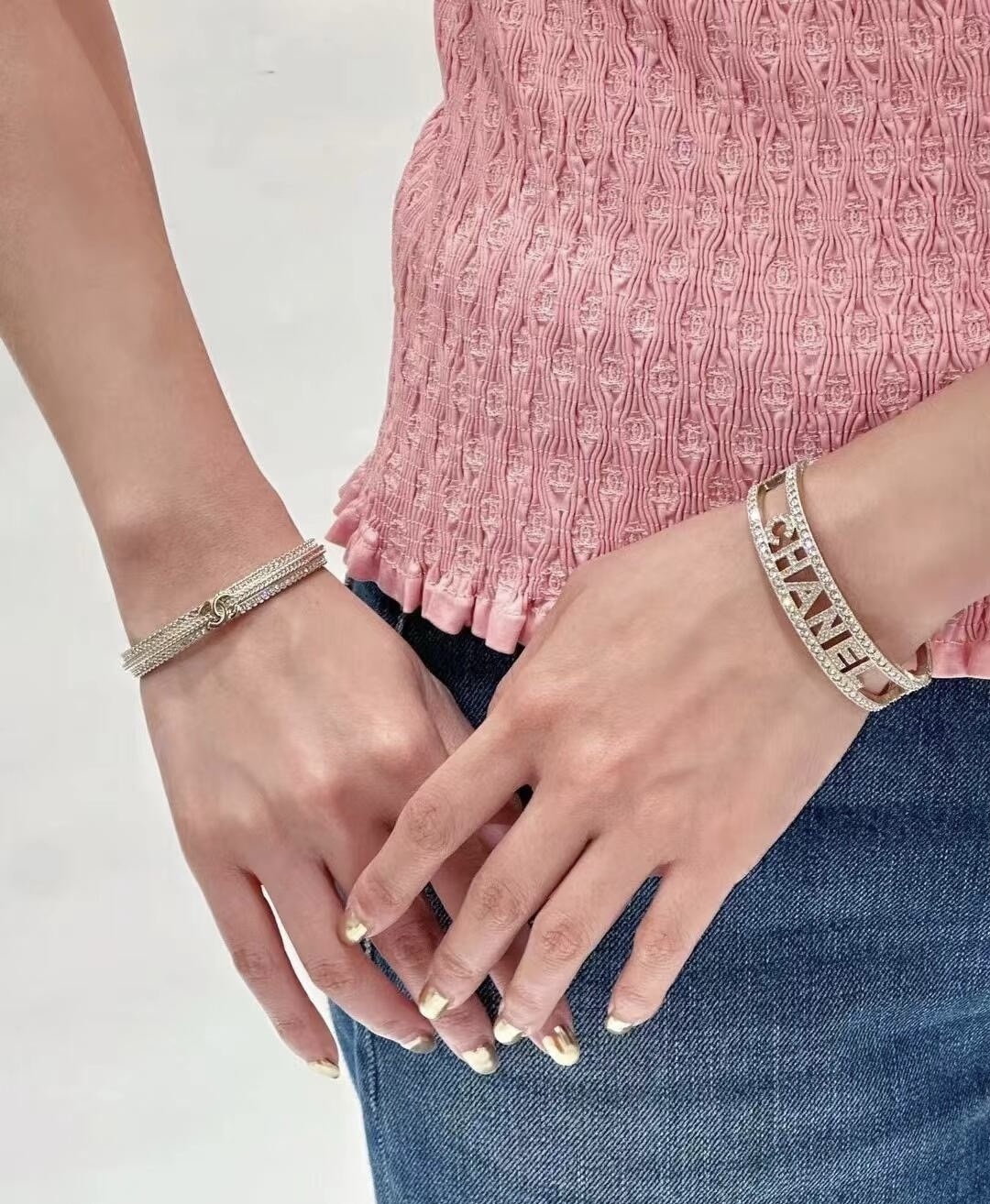 Premium Crystal Bracelet – Exquisite Design