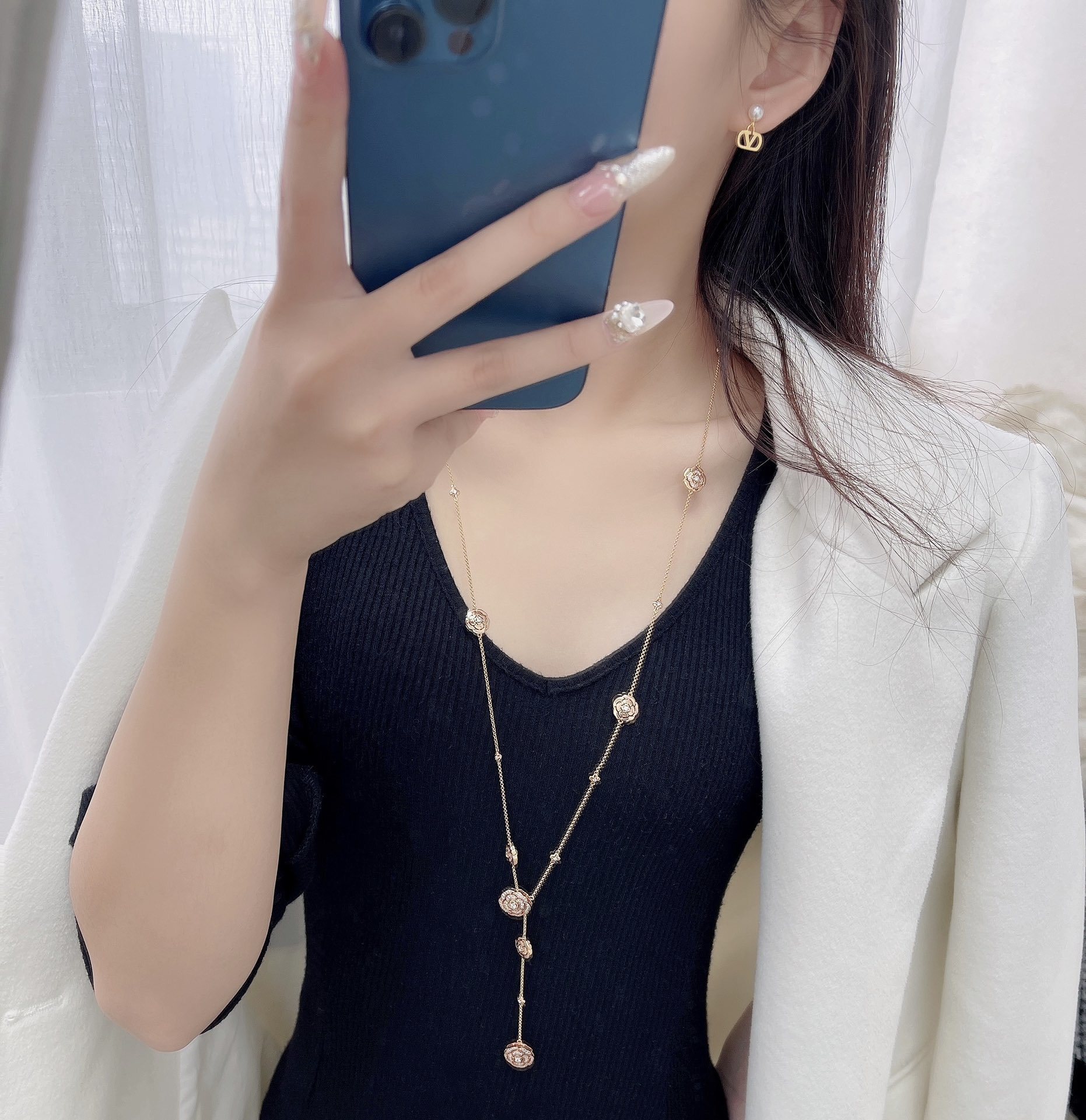 Chanel Gold Camellia Drop Necklace – Elegant Long Chain