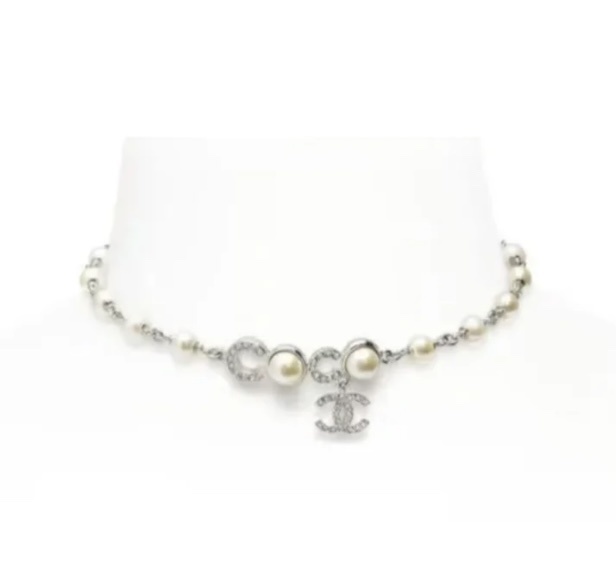 Chanel Pearl COCO Choker – Chanel Silver COCO Pearl Choker Necklace