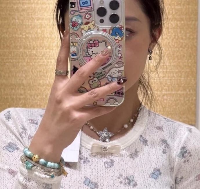 Star Pendant Pearl Necklace – Silver Finish