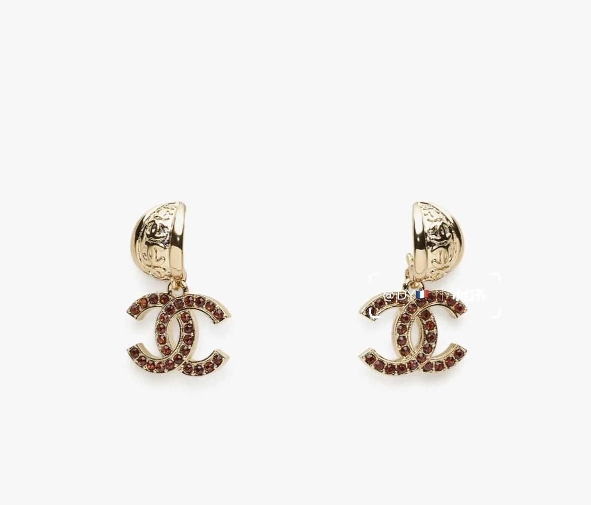 Chanel Burgundy Crystal CC Clip-On Earrings – Chanel Gold Burgundy
