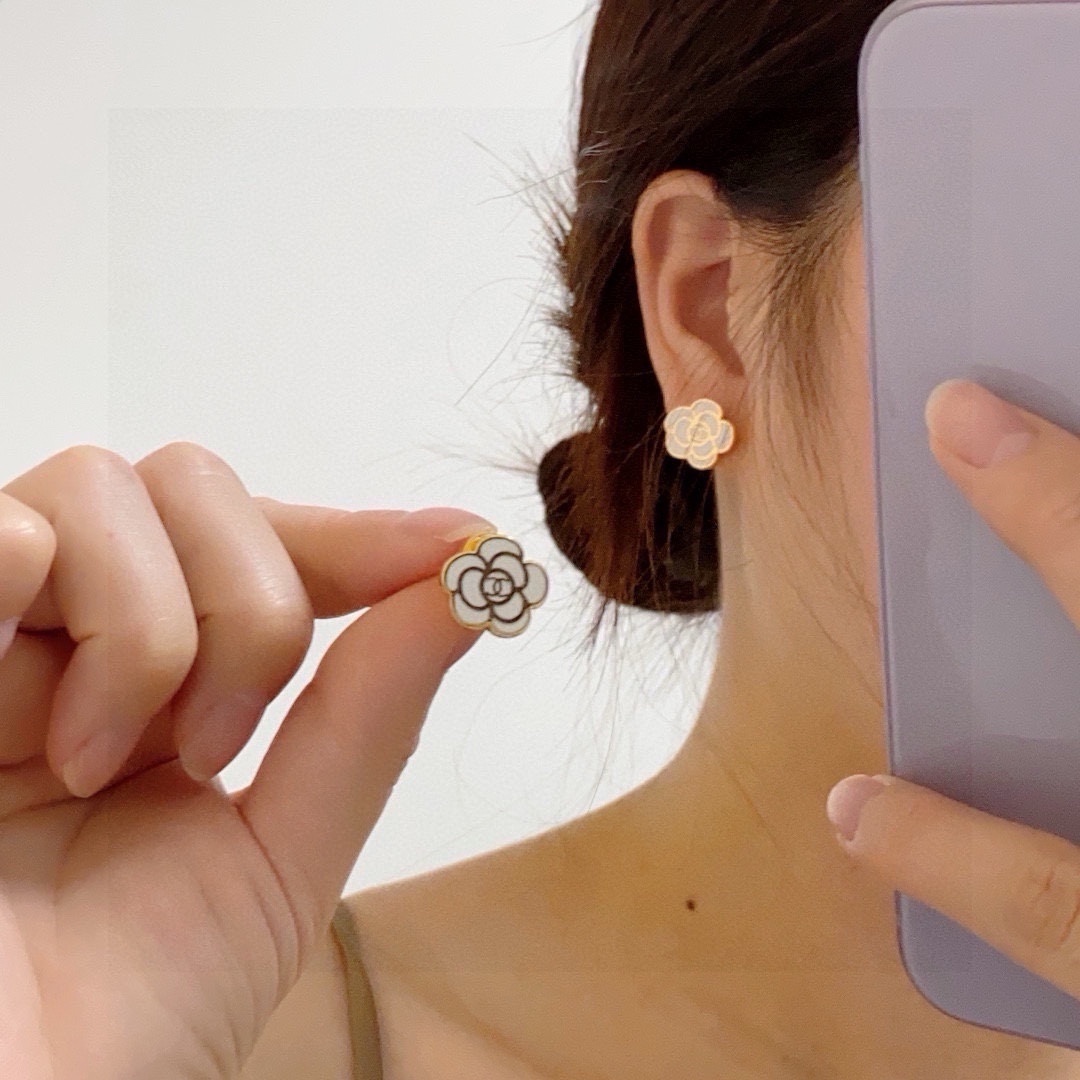 Chanel White Camellia Gold Outline Earrings – Designer Style
