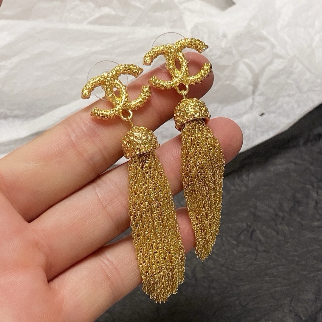 Chanel Gold Tassel CC Earrings – Designer Statement