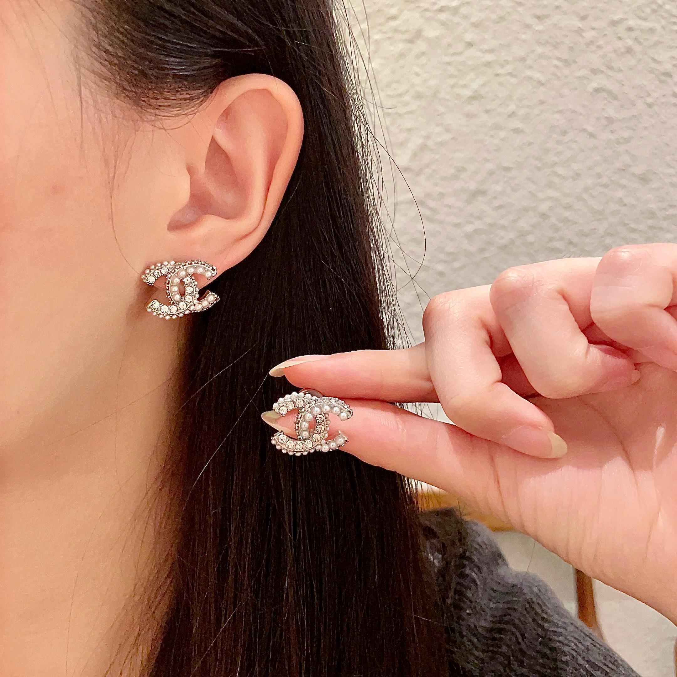 Chanel Silver Crystal CC Logo Stud Earrings – Designer