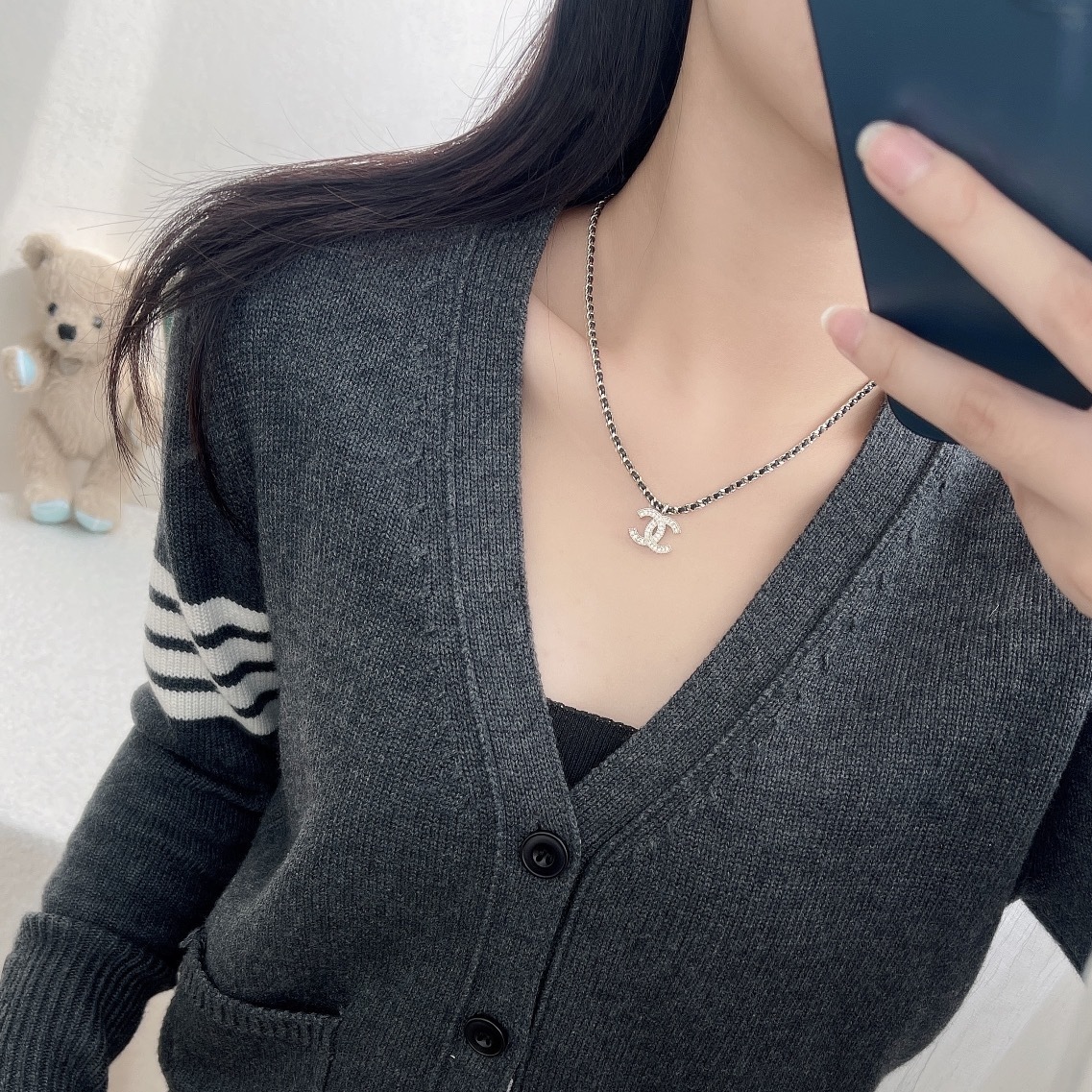 Chanel Silver CC Crystal Necklace – Sparkling