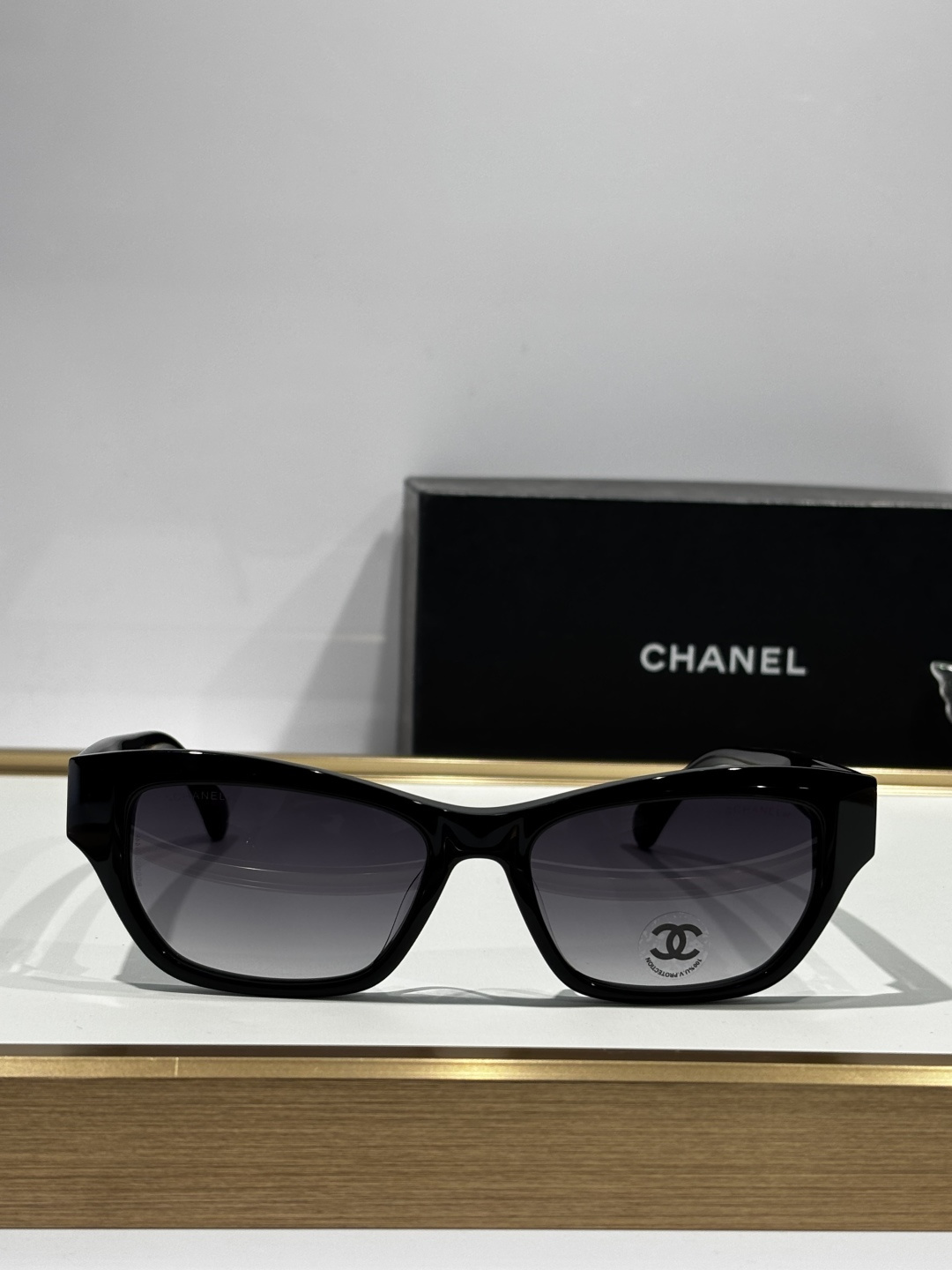 Chanel Women’s Cat-Eye Sunglasses in Black Acetate – Luxury Eyewear