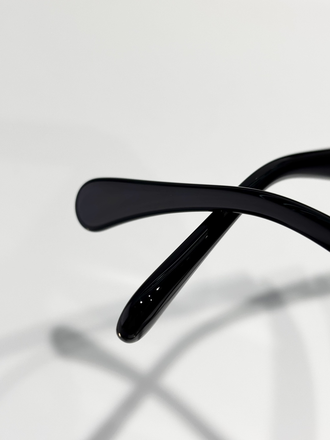 Chanel Women’s Cat-Eye Sunglasses in Black Acetate – Luxury Eyewear