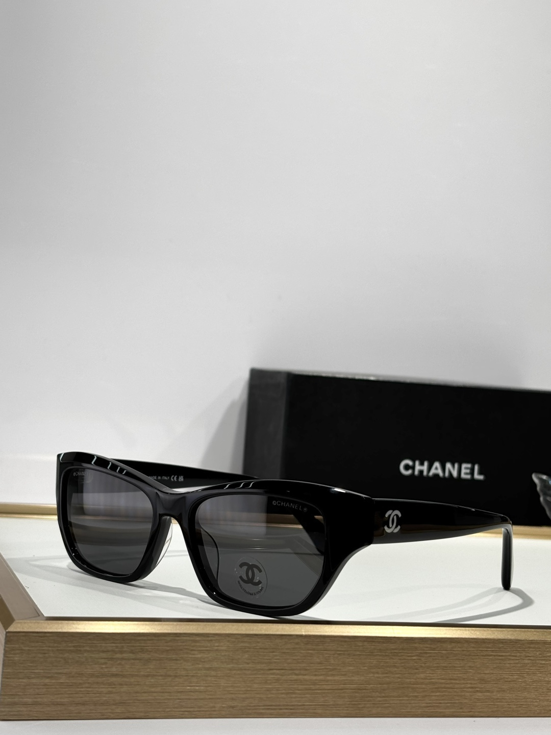 Chanel Elegant Square Sunglasses for Women – Premium Italian Design