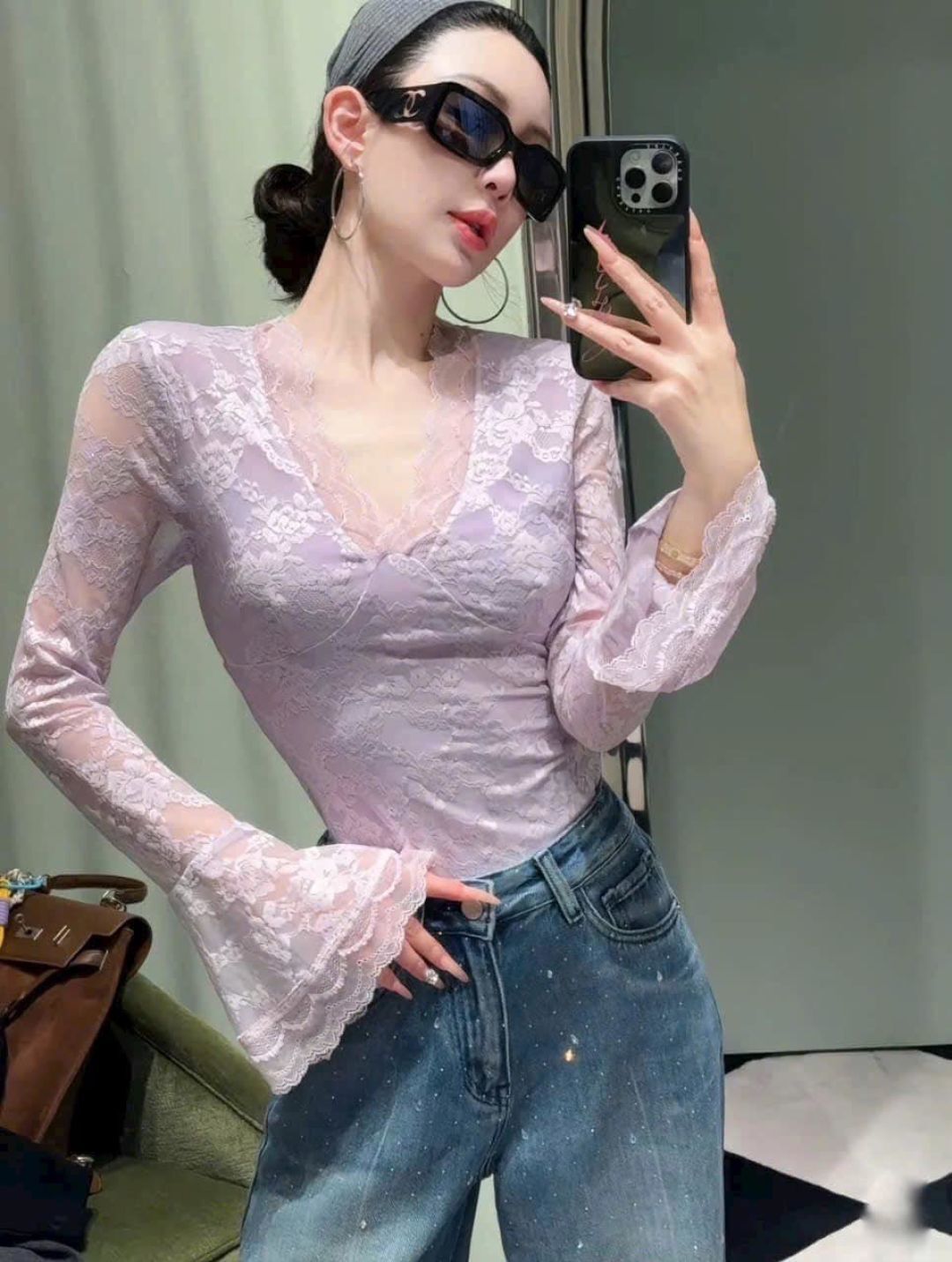 Luxury Women’s Rectangular Sunglasses – Classic Black Designer Style