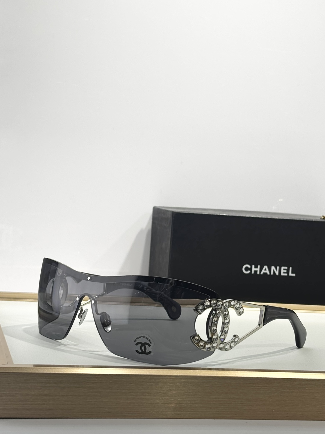 Chanel Luxury Shield Sunglasses – Crystal CC Logo Designer Eyewear