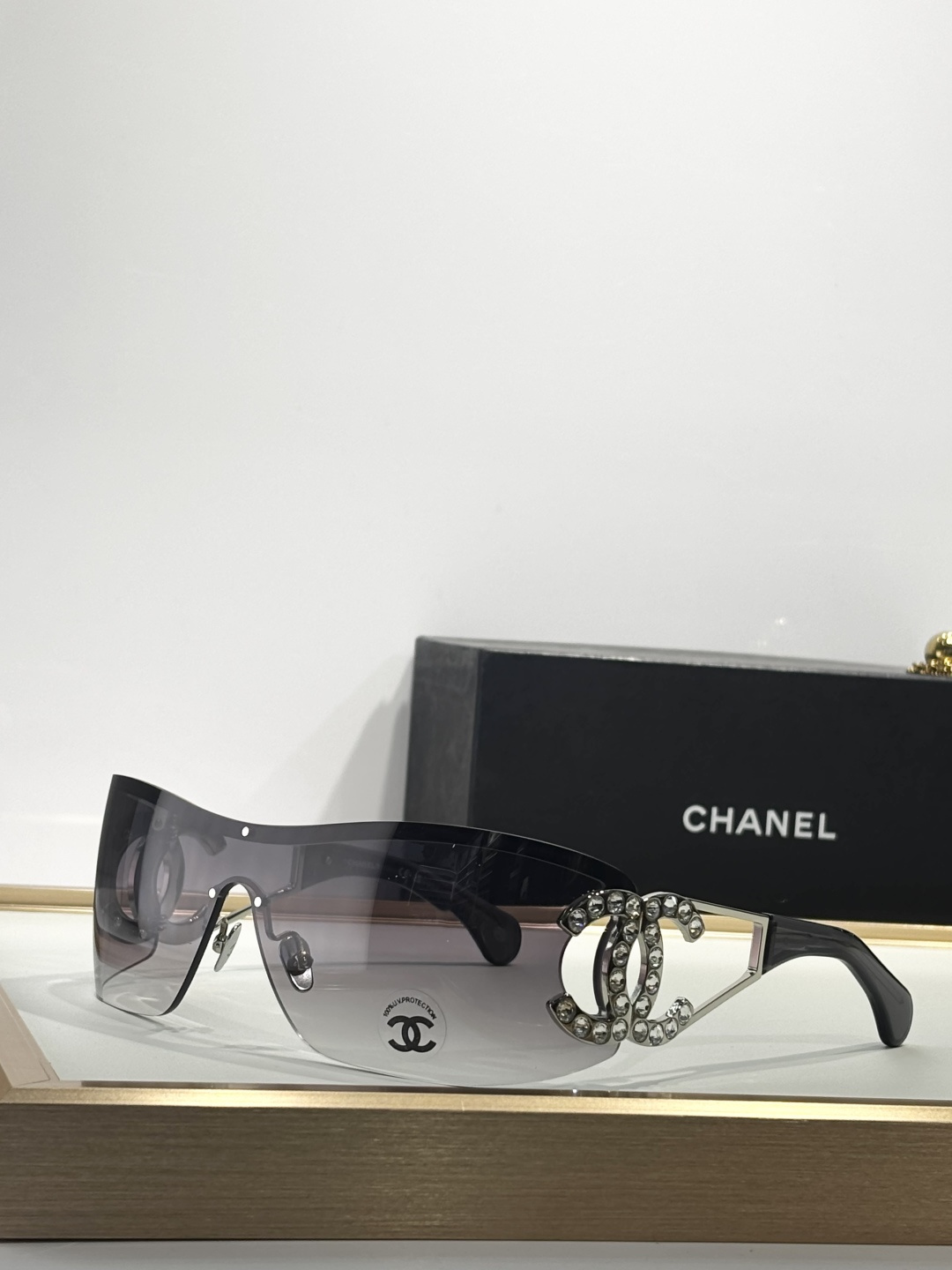 Chanel Luxury Shield Sunglasses – Crystal CC Logo Designer Eyewear