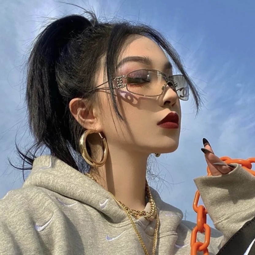 Chanel Silver Chain Link Sunglasses – Gradient Lens