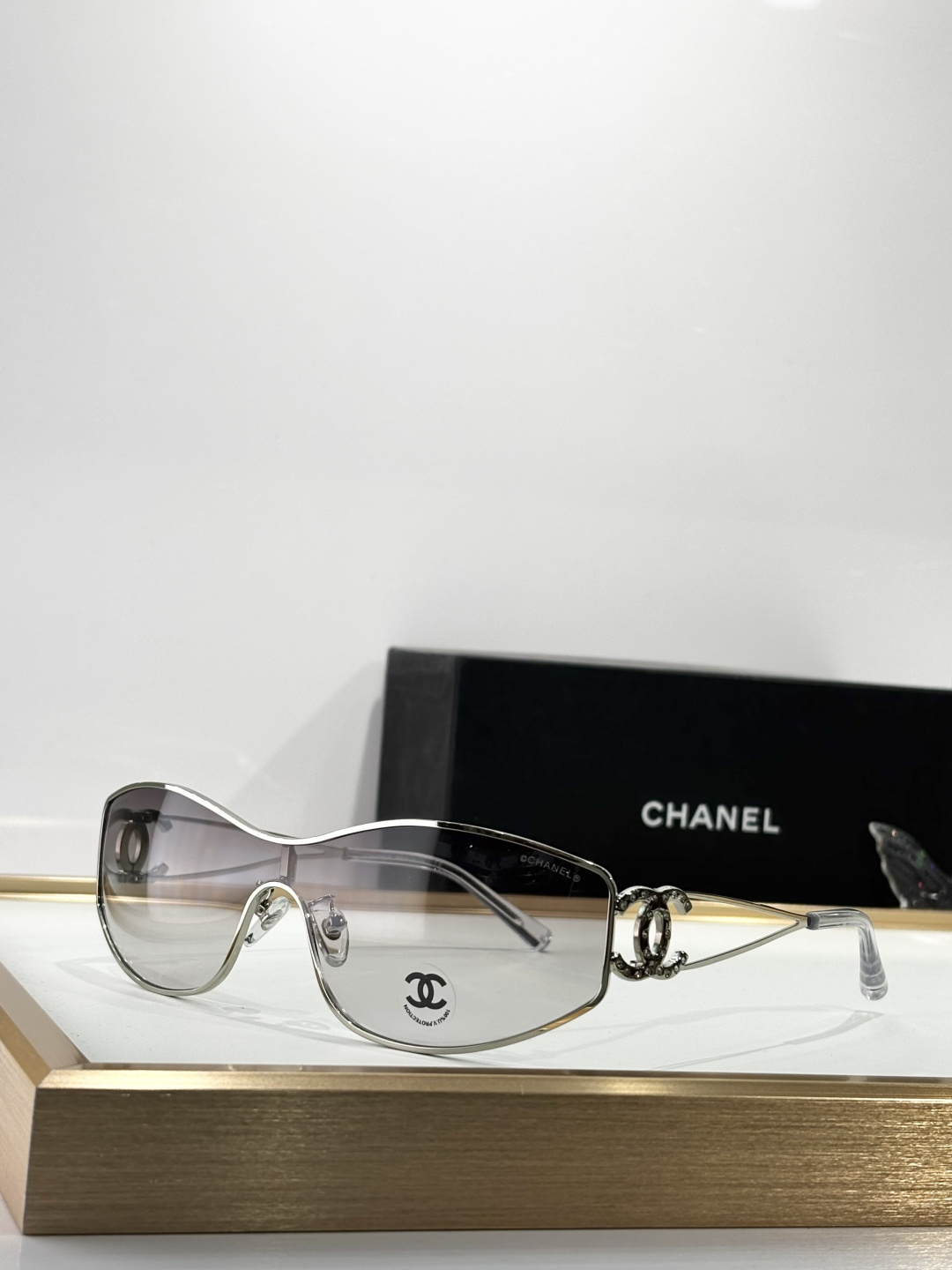 Luxury Chanel Shield Sunglasses with Crystal CC Logo – Y2K Style