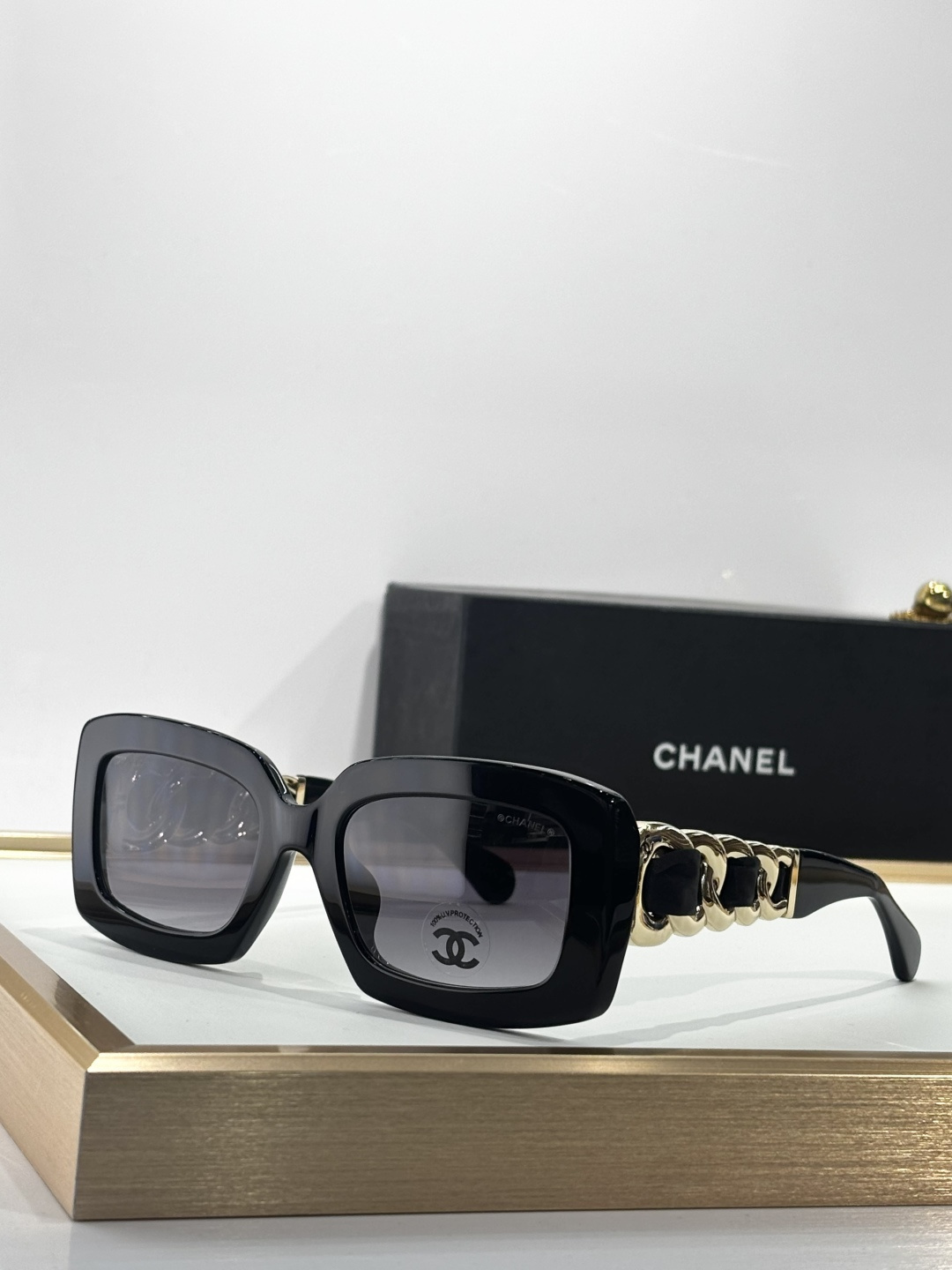 Chanel Cream Rectangular Sunglasses – Gold Chain Detail