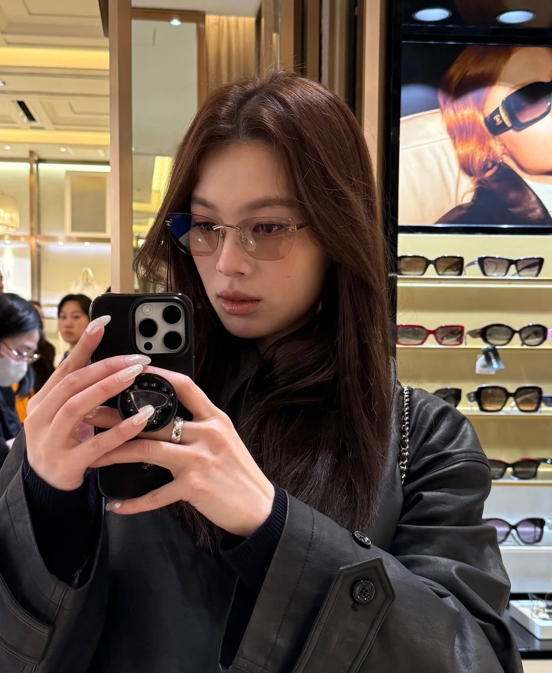 Rimless Rectangle Sunglasses – Clear Lens, Modern Style