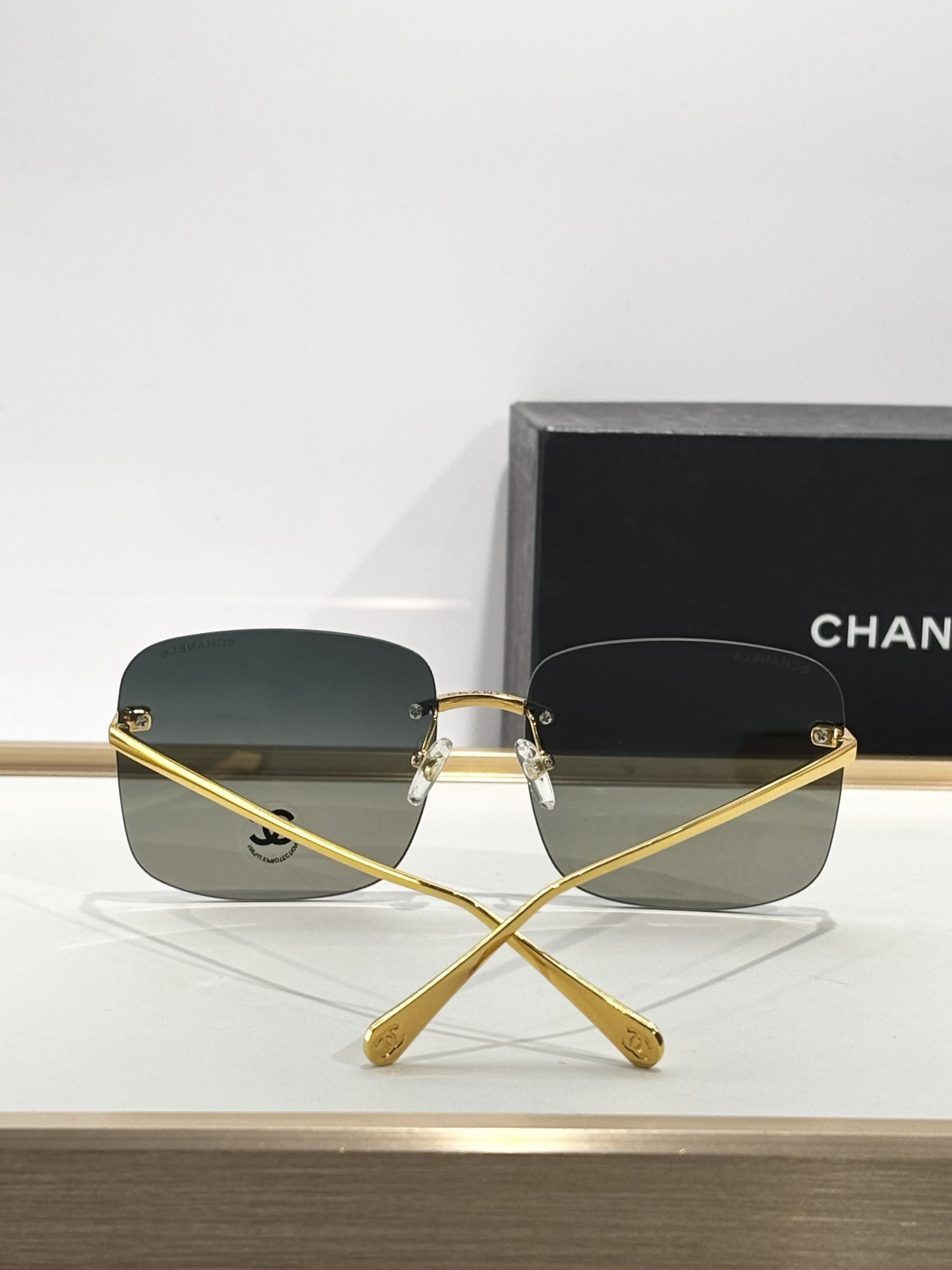 Chanel Luxury Rimless Square Sunglasses – Elegant Designer Eyewear