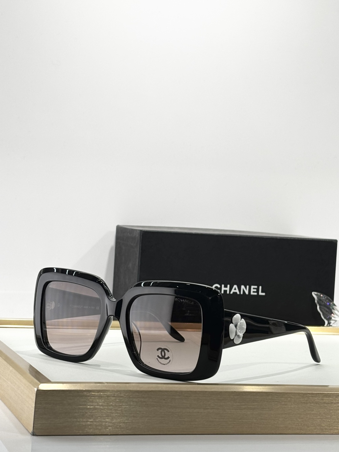Chanel Luxury Square Sunglasses with White Camellia Detail – Black