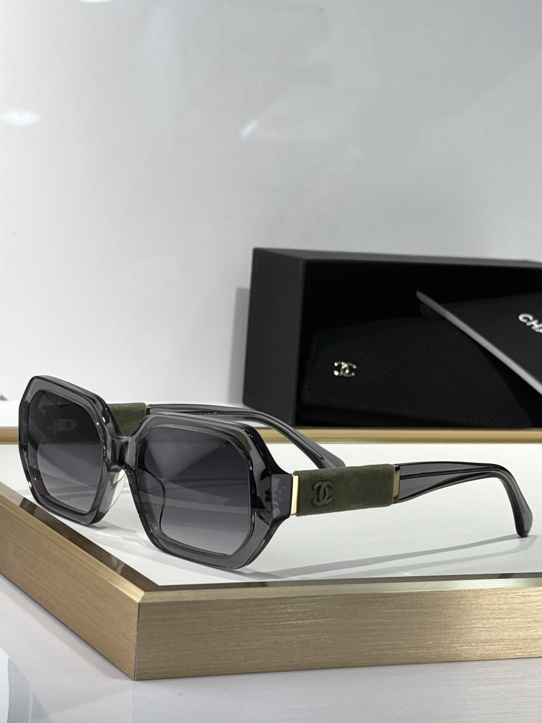 Chanel Oversized Square Sunglasses – Grey Gradient & Green Temples