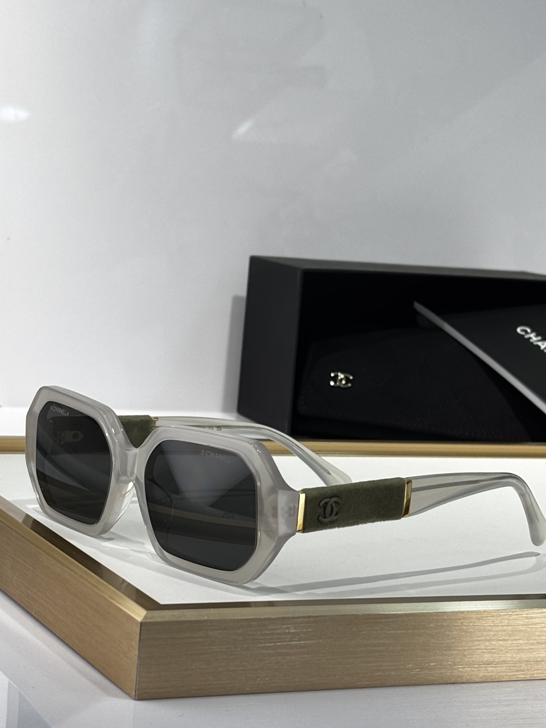 Chanel Oversized Square Sunglasses Velvet Temple Luxury Eyewear