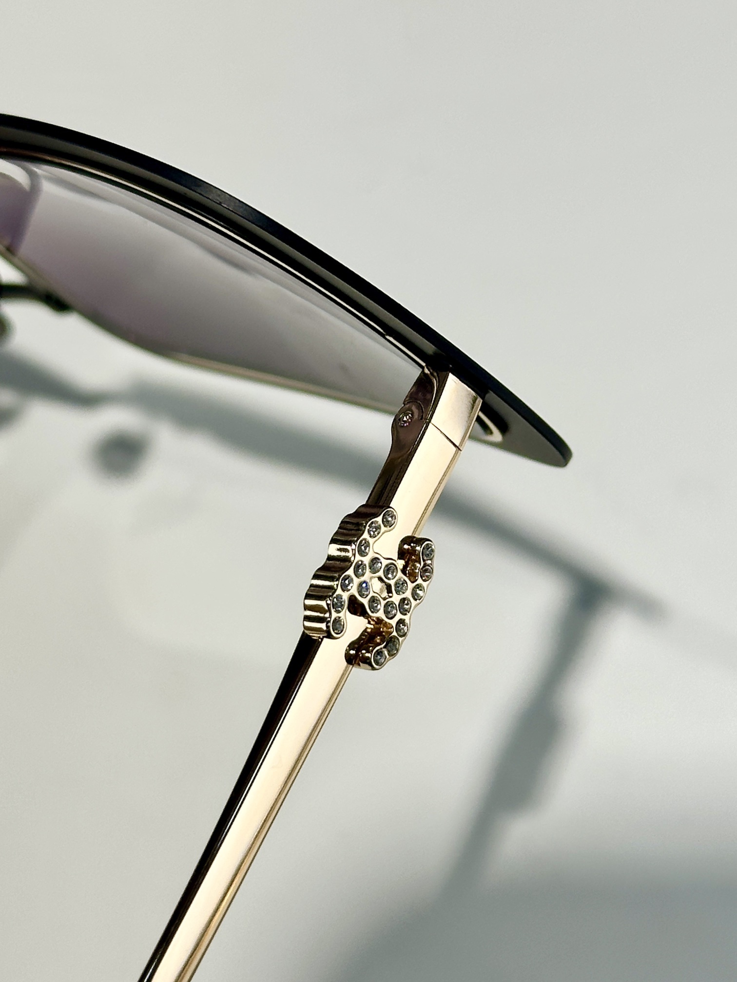 Chanel Luxury Square Sunglasses – Black & Gold with Gradient Lenses