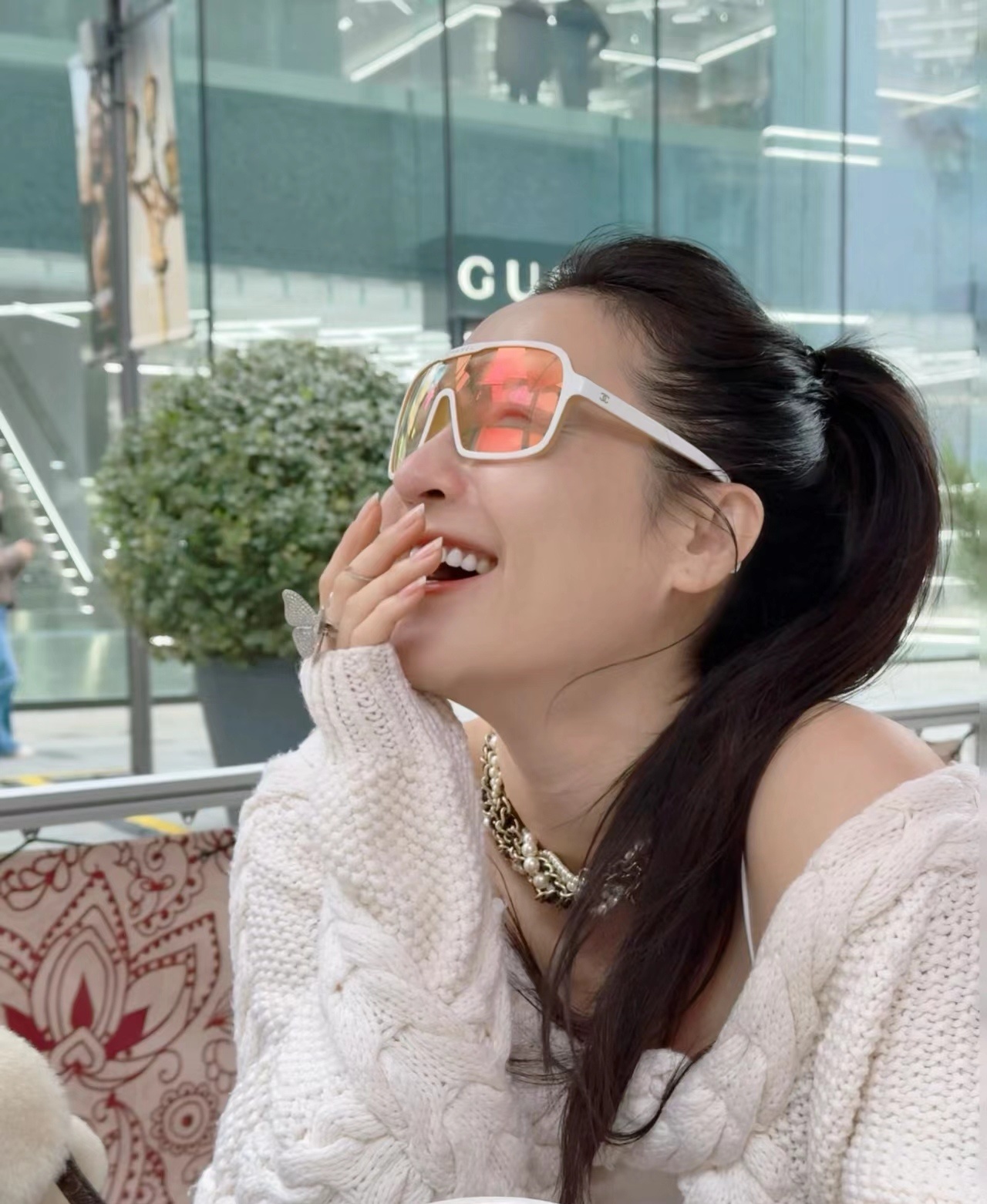 Chanel Pink Shield Sunglasses – Chanel White Frame Pink Lens Shield