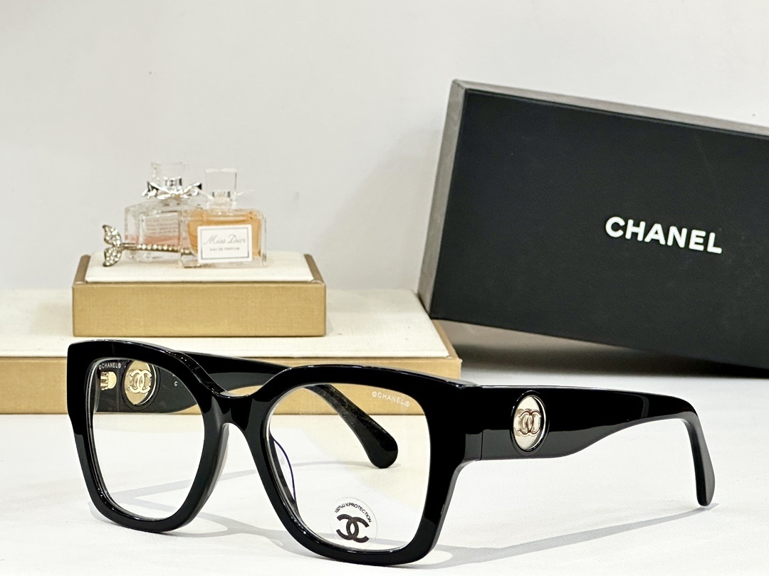 Chanel Black Square Optical Frames – Iconic CC Logo