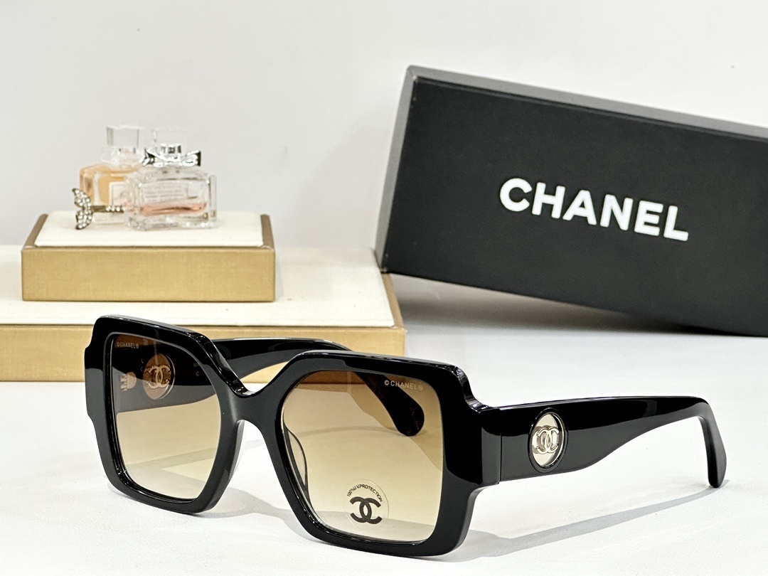 Luxury Chanel Oversized Square Sunglasses – Iconic CC Logo Design
