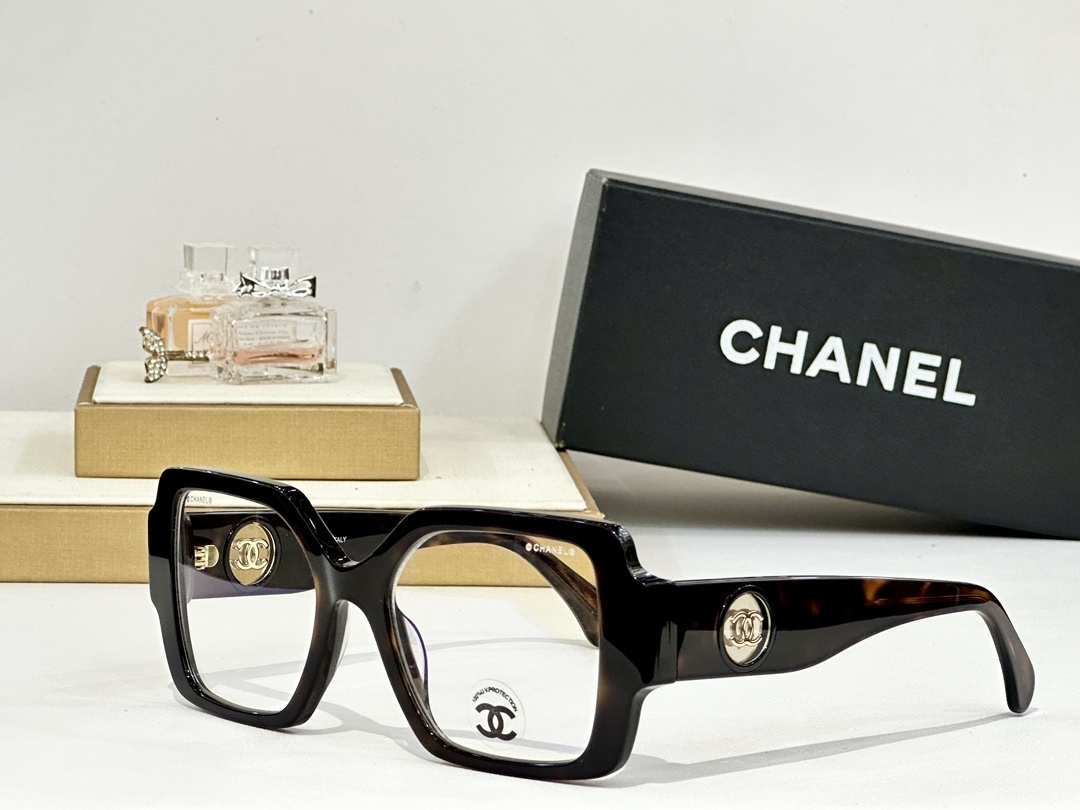 Chanel Square Brown Eyeglasses – Chanel Square Brown/Black Eyeglasses