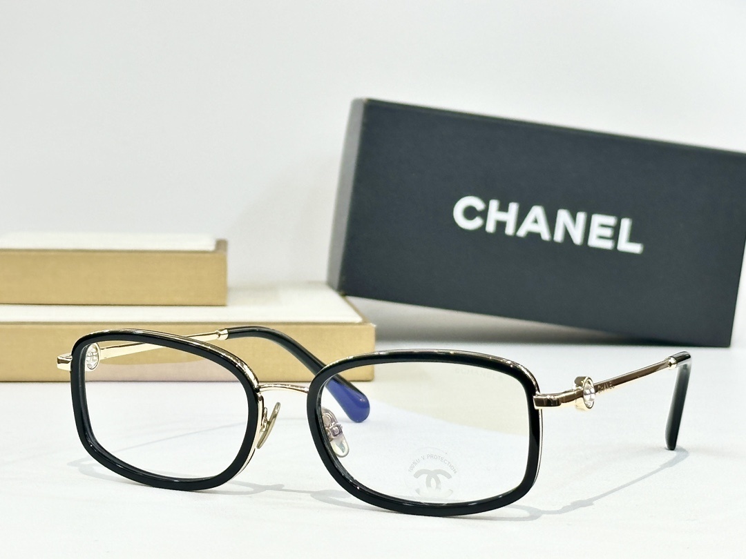 Chanel Luxury Square Eyeglasses – Elegant Designer Optical Frames